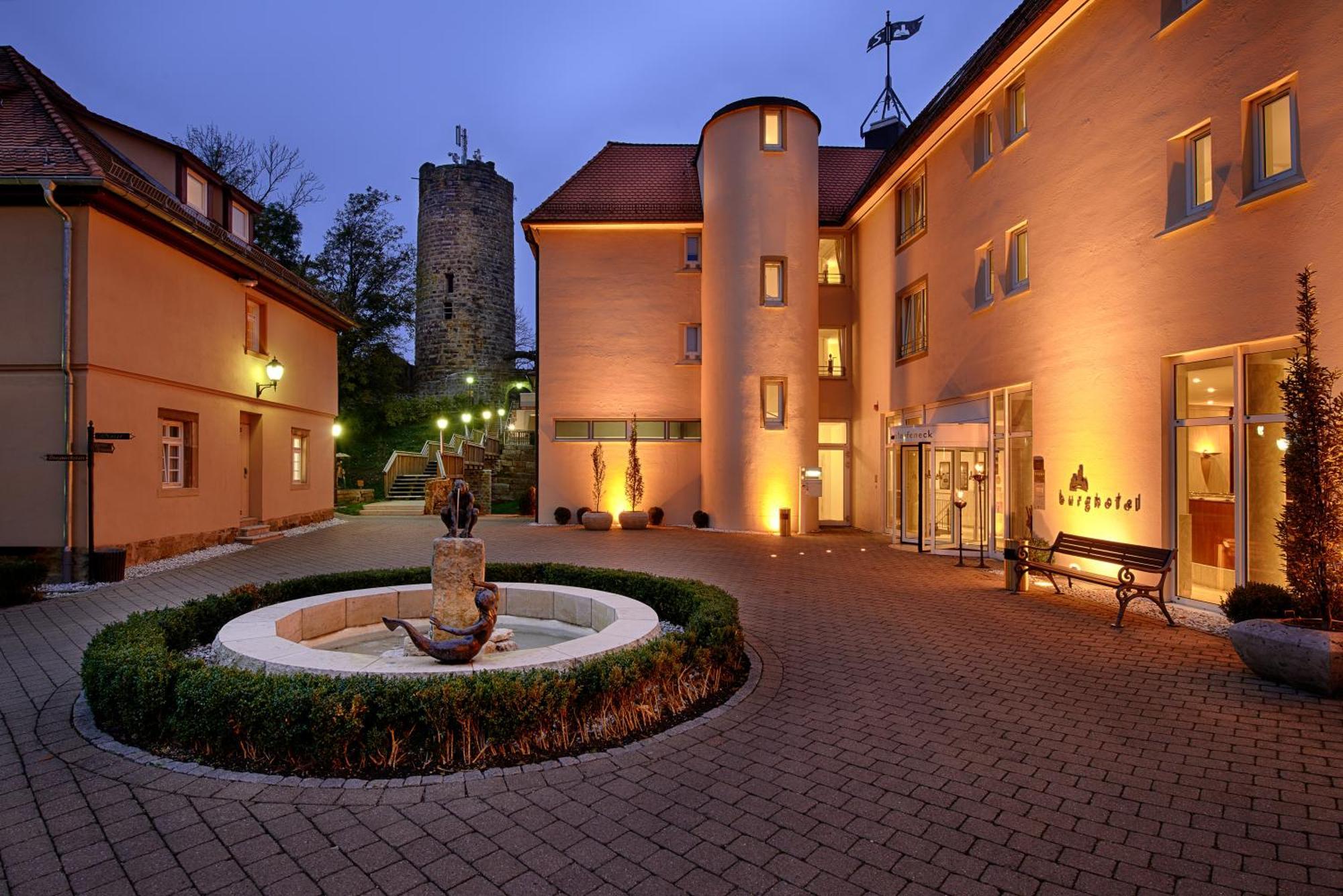 Hotel Burg Staufeneck Salach Exterior foto